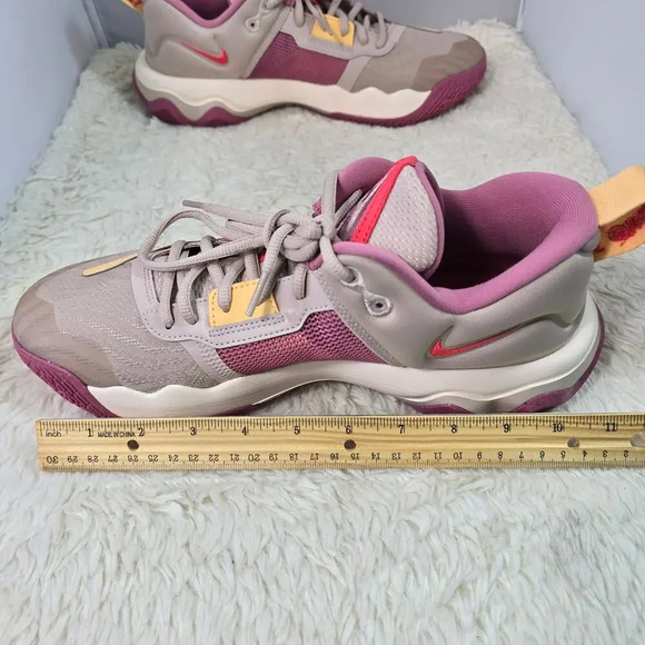 Nike Giannis Immortality 3 Low Shoes Men's 9.5 Berry Guava Ice Fossil Gold New - Picture 11 of 13